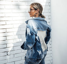 Carregar imagem no visualizador da galeria, Jaqueta Jeans Feminina Fashion