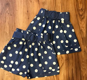 Shorts jeans poá  Carla