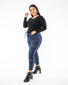 Calça jeans jogger plus