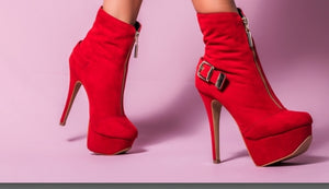 Bota cano curto Egito