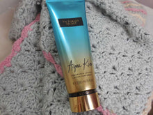 Carregar imagem no visualizador da galeria, Victoria&#39;s Secret Loção Hidratante Aqua Kiss 236 ml