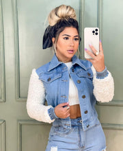 Carregar imagem no visualizador da galeria, Jaqueta Jeans Plush Judite
