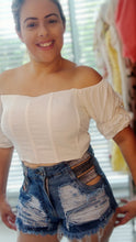 Carregar imagem no visualizador da galeria, Shorts Jeans Corina