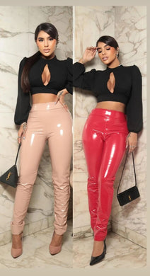 Calça verniz