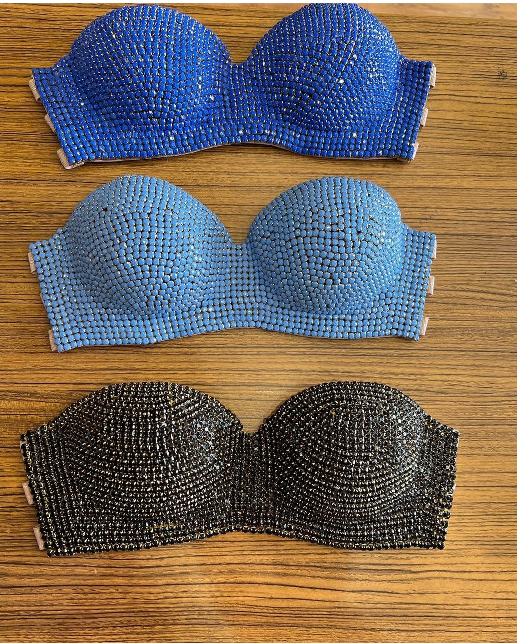Cropped Montanes