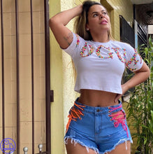 Carregar imagem no visualizador da galeria, Shorts Jeans Bandinha