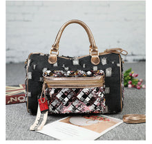 Carregar imagem no visualizador da galeria, Bolsa Jeans Fernanda # CYP0310.2125